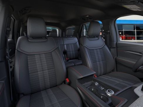 New 2026 Ford Explorer ST-Line w/ ST-Line Street Pack AWD/4WD image 10