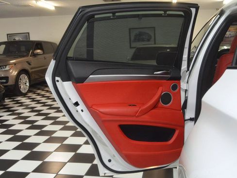 Used 2013 BMW X6 M AWD/4WD image 26