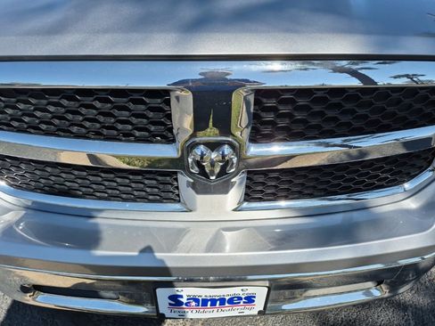 Used 2022 RAM 1500 Classic SLT w/ Trailer & Traction Group image 9