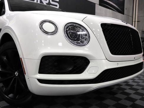 Used 2017 Bentley Bentayga image 80