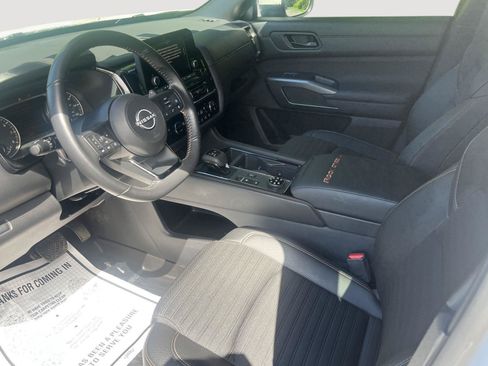 Used 2025 Nissan Pathfinder Rock Creek AWD/4WD image 23