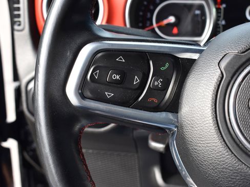 Used 2020 Jeep Gladiator Rubicon w/ Trailer Tow Package image 15