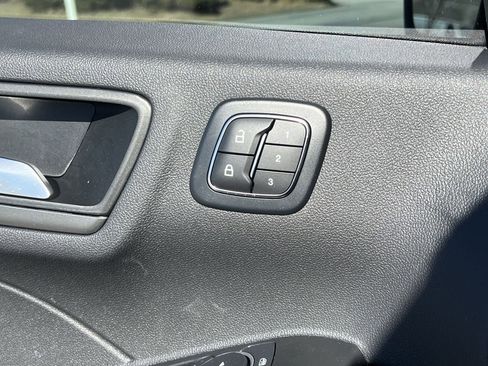 New 2025 Ford Escape Active w/ Active Premium Tech Pack FWD image 15
