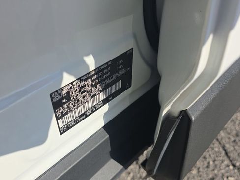 Used 2020 Toyota RAV4 XLE FWD image 28