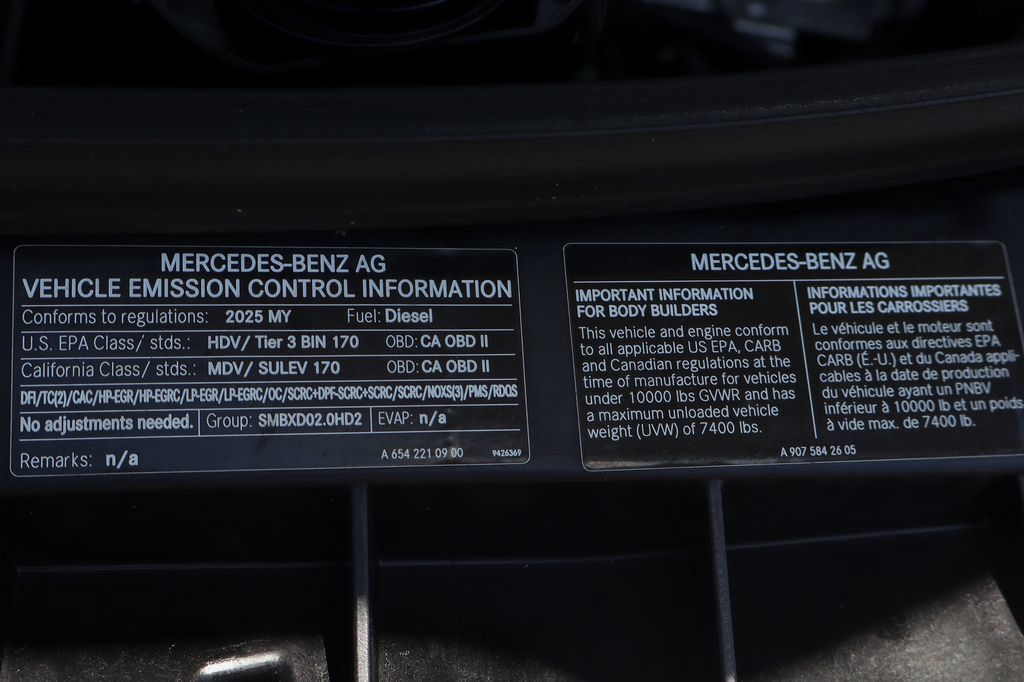 Used 2025 Mercedes-Benz Sprinter 2500 image 16