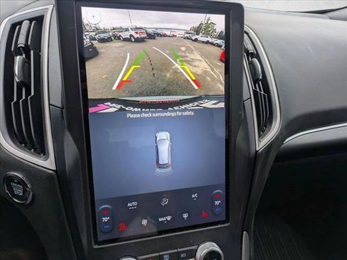 Used 2022 Ford Edge ST-Line w/ Class II Trailer Tow Package image 13