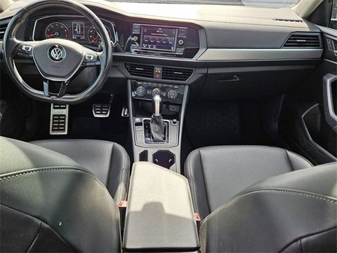 Used 2019 Volkswagen Jetta SE image 8