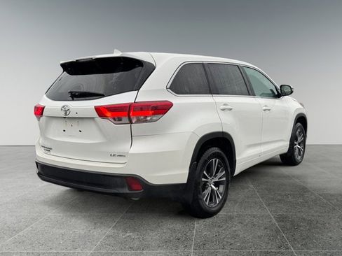 Used 2018 Toyota Highlander Plus image 5