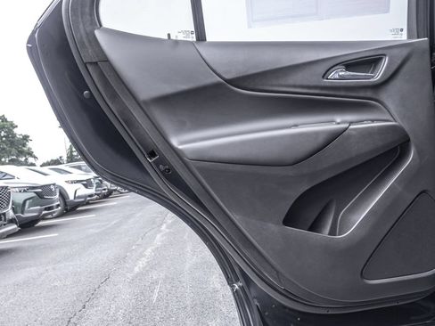 Used 2020 Chevrolet Equinox LT AWD/4WD image 30