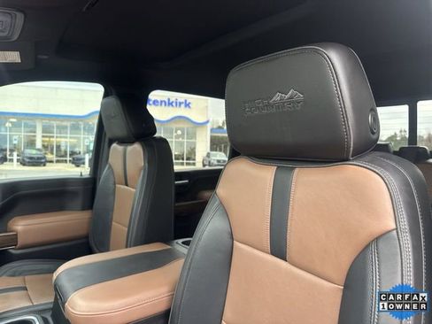 Used 2023 Chevrolet Silverado 2500 High Country w/ Z71 Off-Road Package image 14