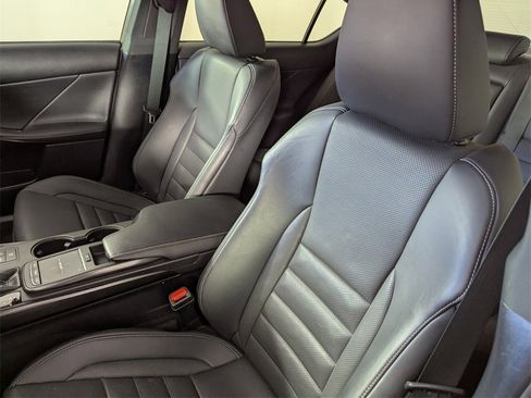 Used 2023 Lexus IS 500 image 12