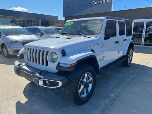 Used 2020 Jeep Wrangler Unlimited Sahara w/ Dual Top Group AWD/4WD image 3