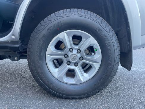 Used 2021 Toyota 4Runner SR5 RWD image 26