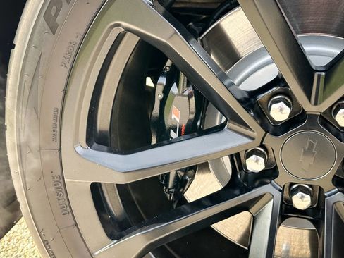 Used 2014 Chevrolet Camaro ZL1 image 26