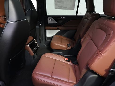 New 2026 Lincoln Aviator Reserve image 21