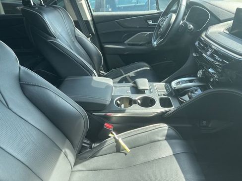 Used 2023 Acura MDX SH-AWD w/ Advance Package image 2
