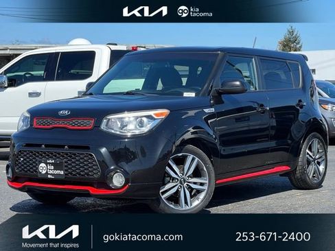 Used 2015 Kia Soul + FWD image 1