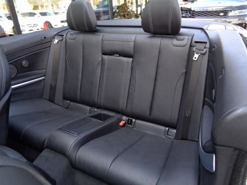 Used 2018 BMW 440i xDrive Convertible image 21