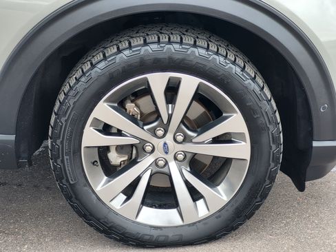 Used 2020 Ford Explorer Platinum AWD/4WD image 8