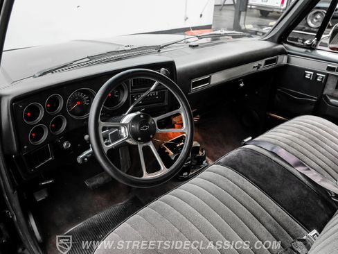 Used 1987 Chevrolet Silverado 1500 1500 RWD image 4