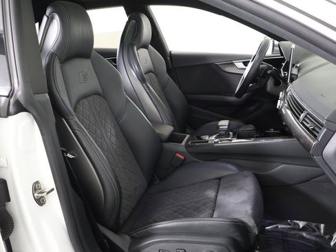 Used 2022 Audi S5 Premium image 31