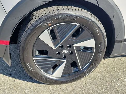 New 2026 Hyundai Ioniq 5 SE image 25