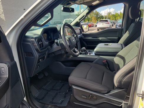 Used 2024 Ford F150 XLT w/ Equipment Group 302A MID RWD image 15