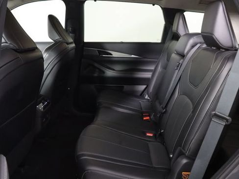 Used 2023 INFINITI QX60 Luxe w/ Cargo Package AWD/4WD image 16