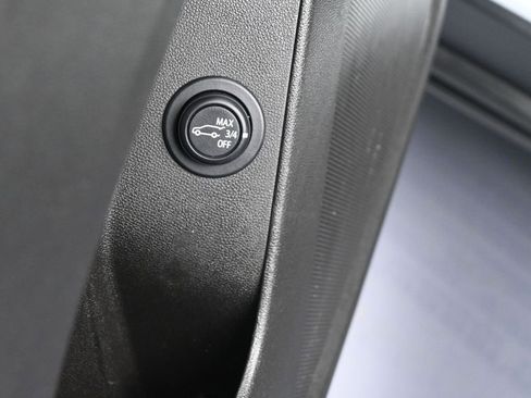 Used 2024 Chevrolet Equinox LT w/ LPO, Floor Liner Package image 11