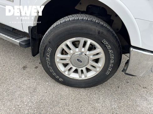 Used 2014 Ford F150 Lariat image 37