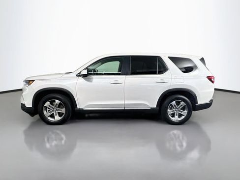 Used 2025 Honda Pilot EX-L image 6