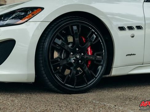 Used 2013 Maserati GranTurismo Sport image 57