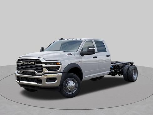 New 2026 RAM 4500 Tradesman w/ Chrome Appearance Group AWD/4WD image 1