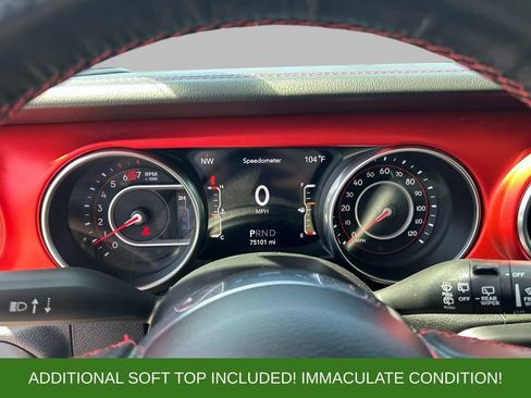 Used 2020 Jeep Wrangler Unlimited Rubicon w/ Dual Top Group AWD/4WD image 22