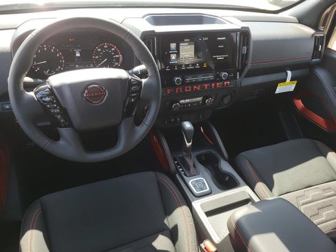 New 2026 Nissan Frontier PRO-4X w/ Tow Package AWD/4WD image 15