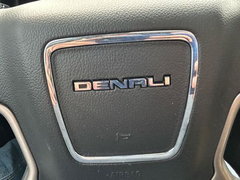 Used 2016 GMC Yukon XL Denali w/ Open Road Package AWD/4WD image 22