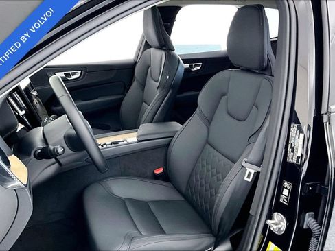 Certified 2026 Volvo XC60 B5 Plus AWD/4WD image 32