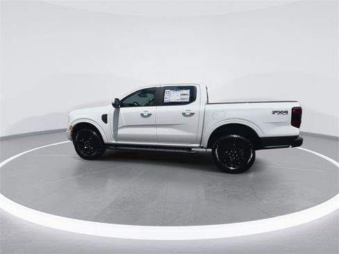 Used 2025 Ford Ranger Lariat w/ FX4 Off-Road Package image 6