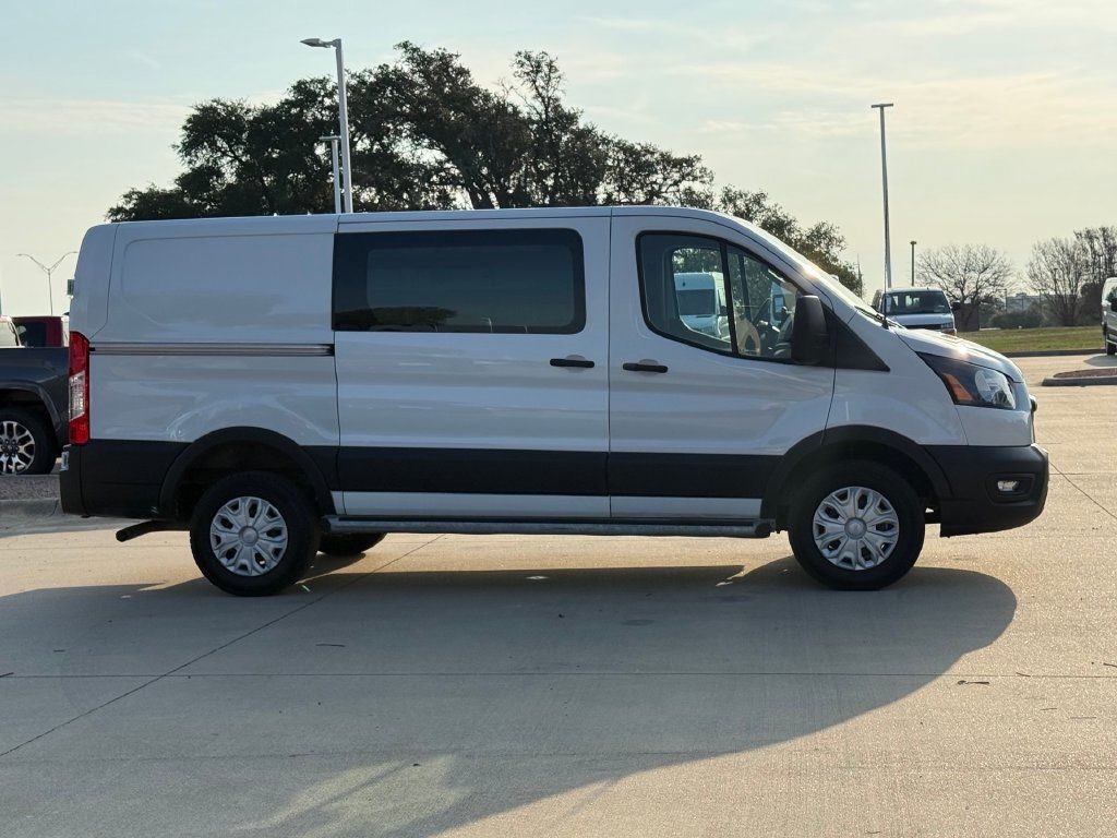 Used 2025 Ford Transit 250 Low Roof w/ Exterior Upgrade Package RWD image 5