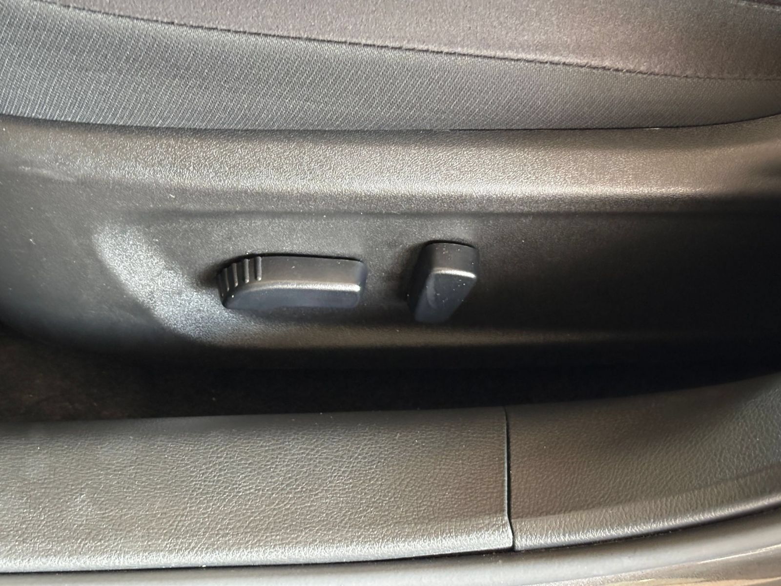 Used 2026 Nissan Altima 2.5 SV FWD image 21