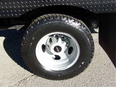 Used 2021 GMC Sierra 3500 4x4 Crew Cab w/ Convenience Package image 50