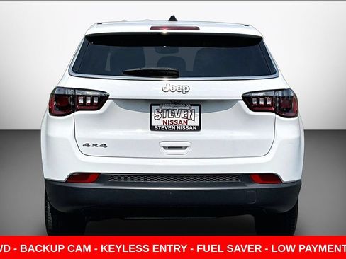 Used 2023 Jeep Compass Sport AWD/4WD image 5