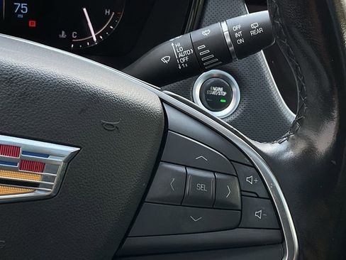 Used 2019 Cadillac XT5 Luxury FWD image 31