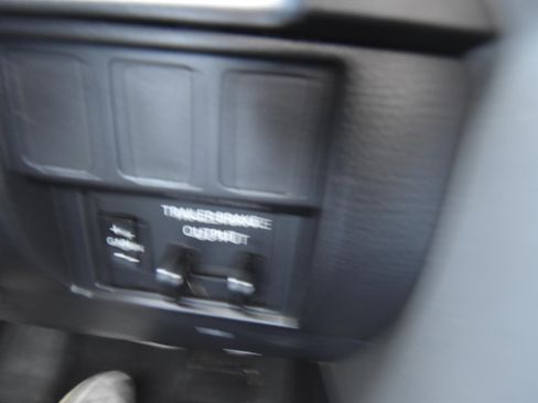 Used 2020 Toyota Tundra SR5 RWD image 16