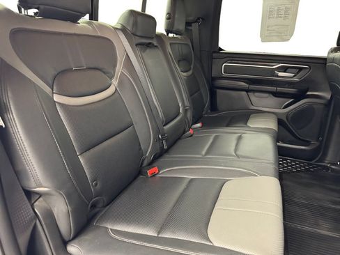 Used 2022 RAM 1500 Big Horn AWD/4WD image 18