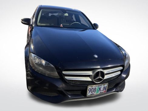 Used 2015 Mercedes-Benz C 300 4MATIC Sedan image 8