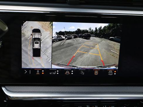 New 2026 GMC Sierra 2500 Denali w/ Denali Reserve Package AWD/4WD image 18