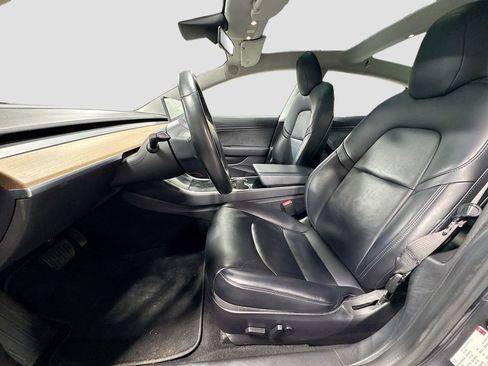 Used 2018 Tesla Model 3 Long Range image 13