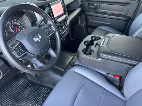 New 2026 RAM 2500 Tradesman w/ Chrome Appearance Group image 9