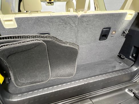 Used 2021 Lexus GX 460 Premium image 27